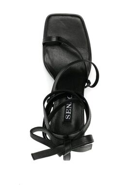 NWOT Senso Black Strappy Square-Toe Lace-Up Sandal